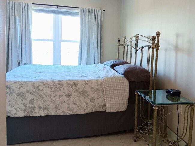 Building Photo - Stunning views, great amenities for 55+ re...
