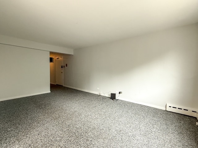 Building Photo - 708 W Bittersweet Pl