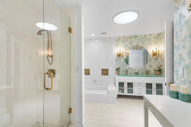 Building Photo - 5516 Colbright Rd