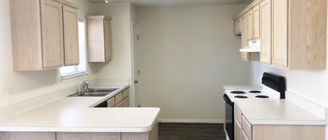 Building Photo - 737 Oak Park Dr