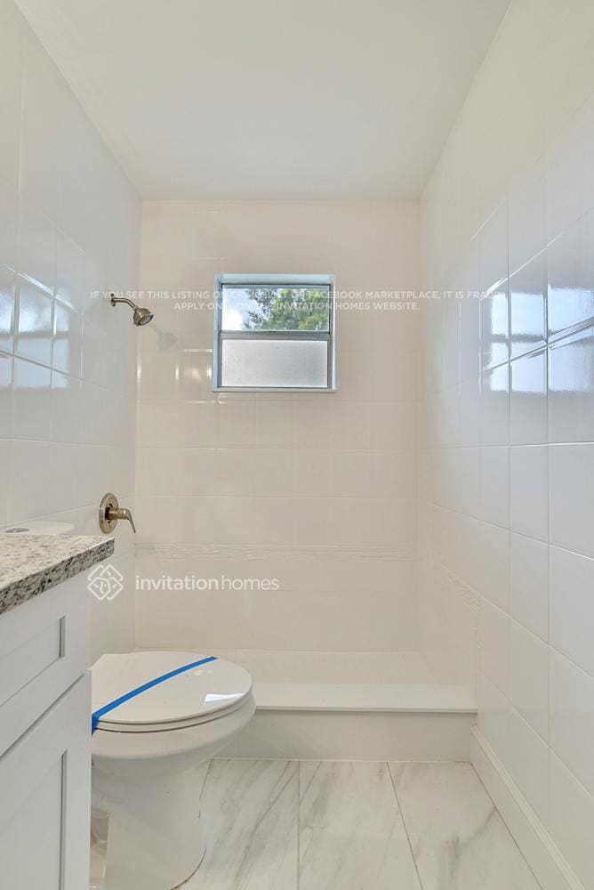 Building Photo - 8209 Sarnow Dr