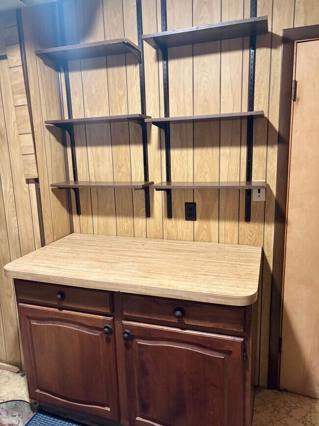 Building Photo - Spacious 2-bed, 1-bath house in Bluffton!