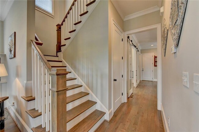 Building Photo - 1099 Wright Ave NE
