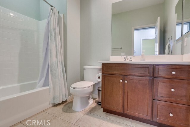 Building Photo - 1327 Abelia