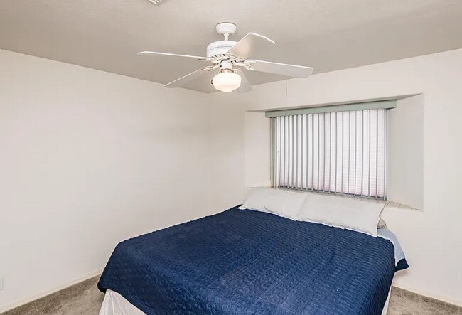 Building Photo - South Side 3 Bedroom Home-Rent Now REDUCED