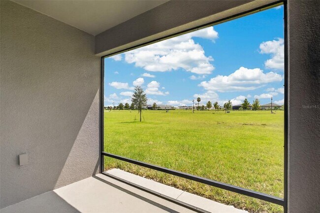 Building Photo - 10924 Rabbit Grv Trl