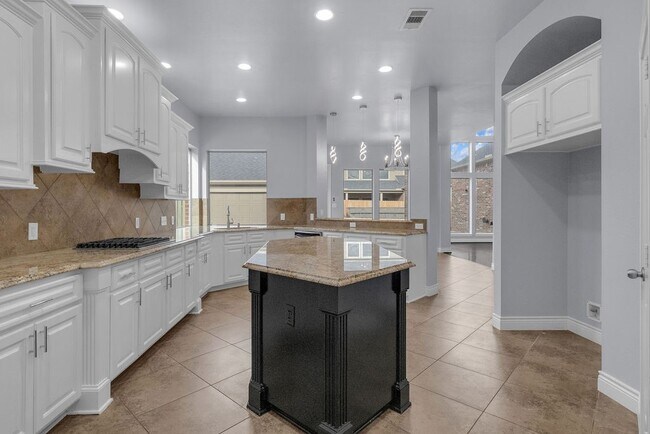 Building Photo - 13811 Sugar Dock Ct