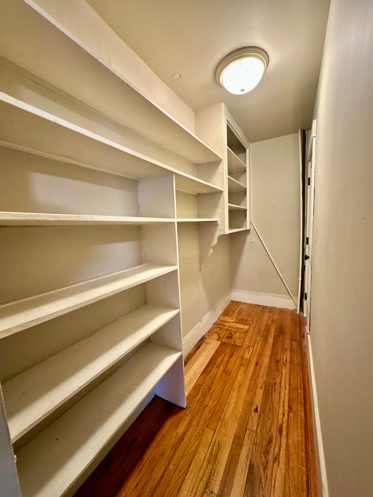 Building Photo - 4069 Washington St