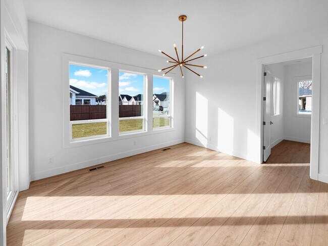 Building Photo - Pet-Friendly Luxury: New 4BD Construction with 2 Dedicated Offices in Eagle’s Centerra Community