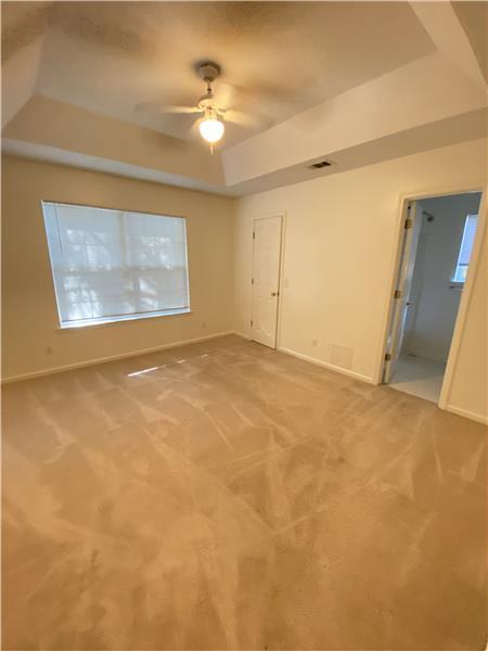 Building Photo - 112 Oak Pointe Trail