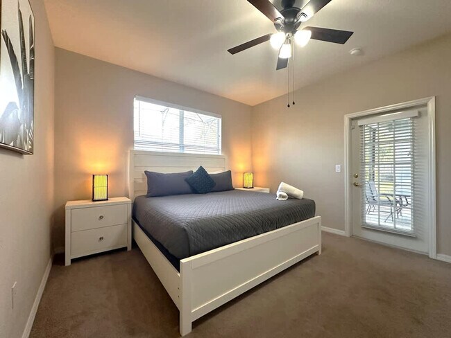 Building Photo - 160 Minniehaha Cir