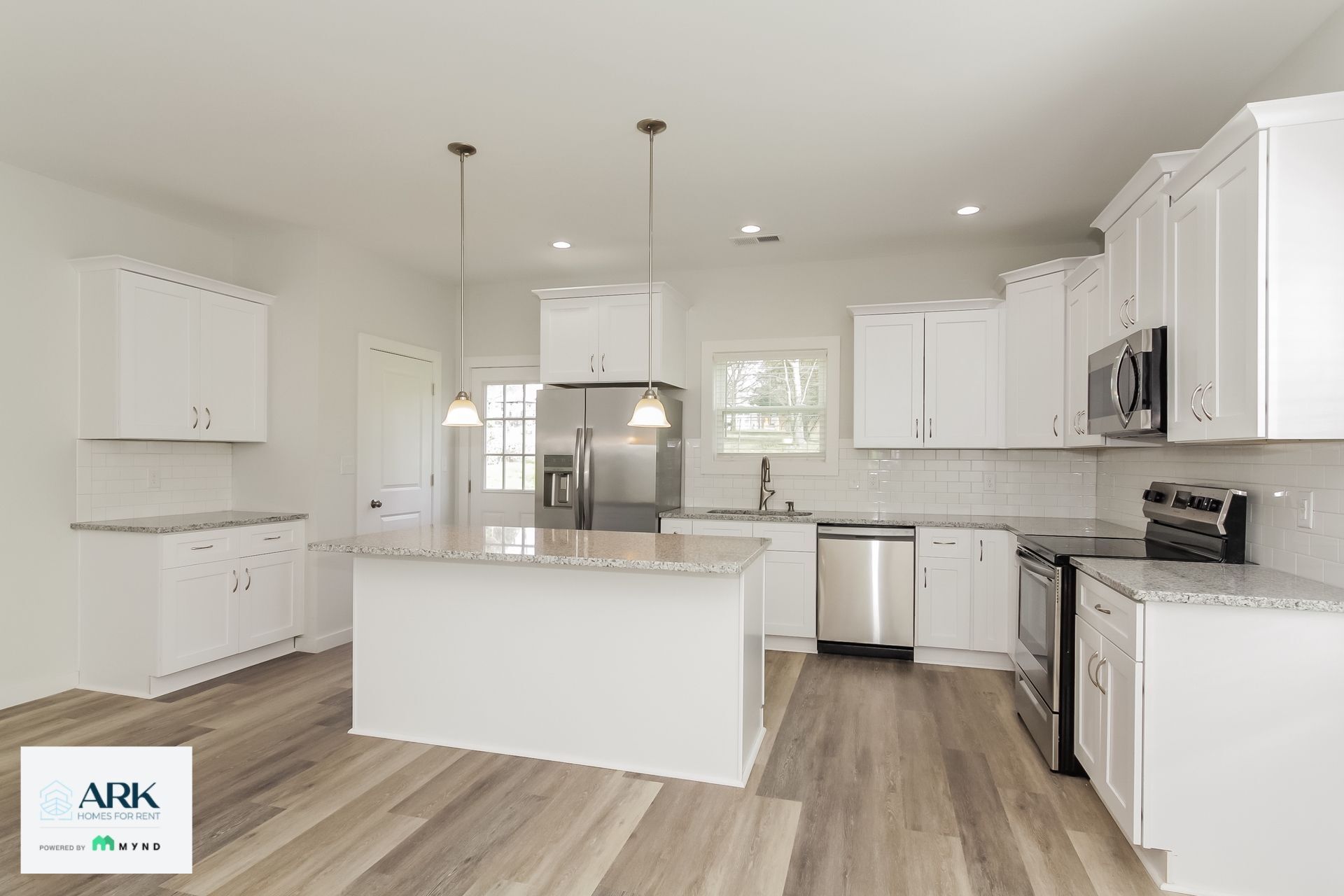 Building Photo - 219 Claudette Dr