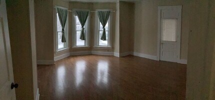 Building Photo - Jefferson222