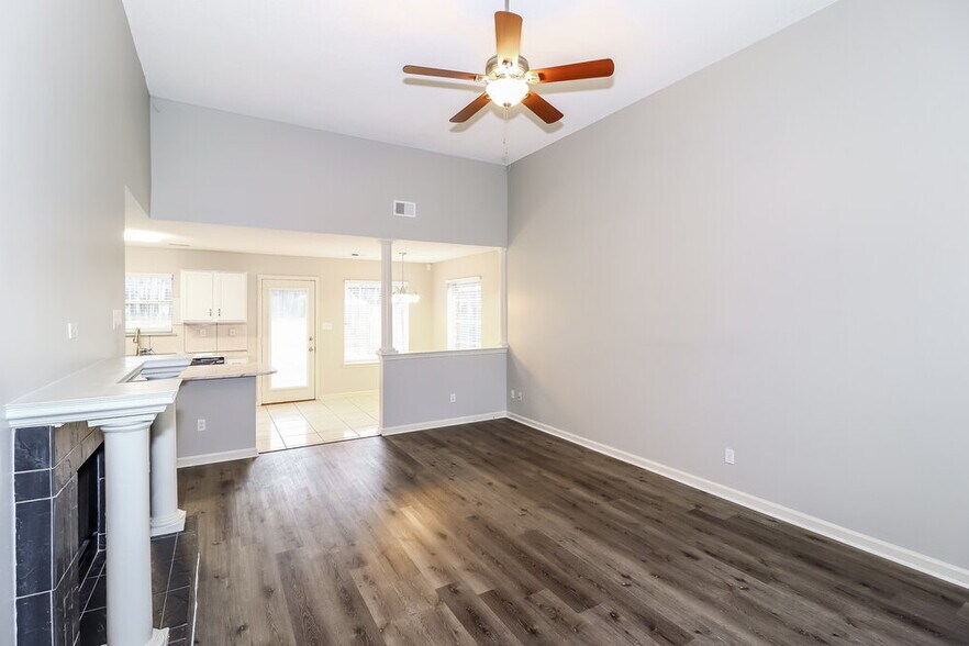 Building Photo - 1012 Spanish Trail Ln