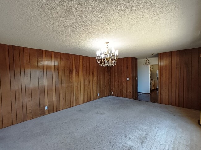 Building Photo - Custom House in McKinleyville with a View!