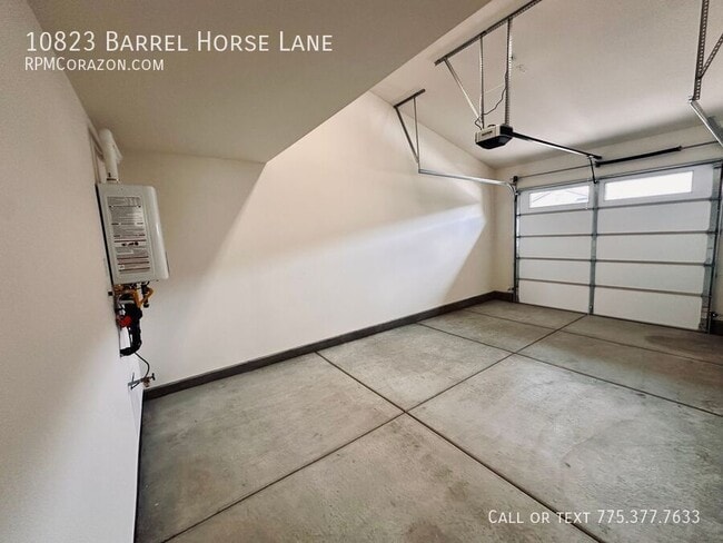 Building Photo - 10823 Barrel Horse Ln