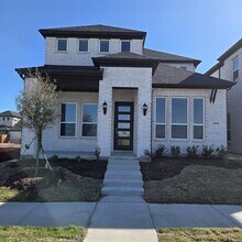 Building Photo - 2982 Eleanor Dr