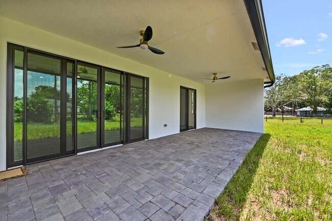 Building Photo - 14826 89th Pl N