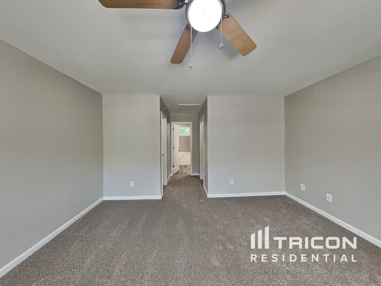 Building Photo - 239 Eagle Pointe Dr