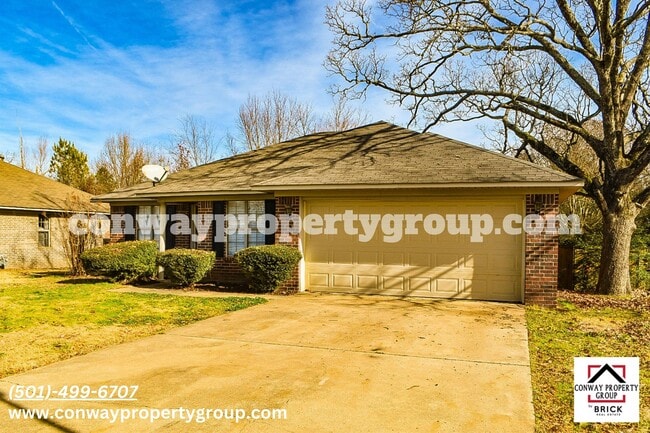 Building Photo - 1440 Pyramid Dr