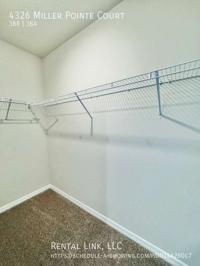 Building Photo - 4326 Miller Pointe Ct