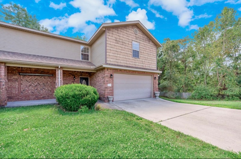 Building Photo - 602 NW 17th Ct