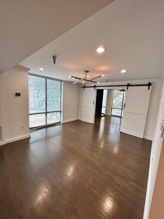 Building Photo - 375 Ralph McGill Blvd NE