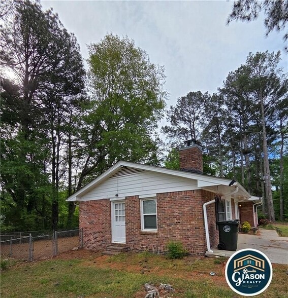 Building Photo - 1227 Dove Ct