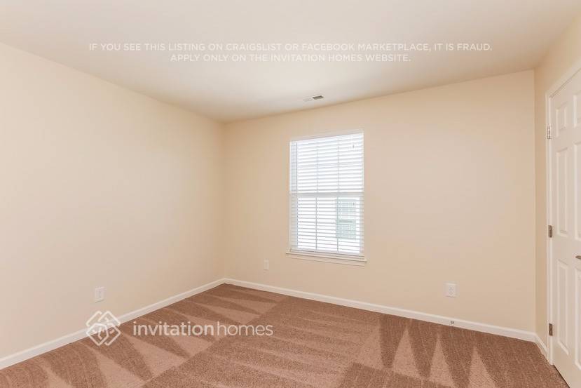 Building Photo - 156 Gilden Way