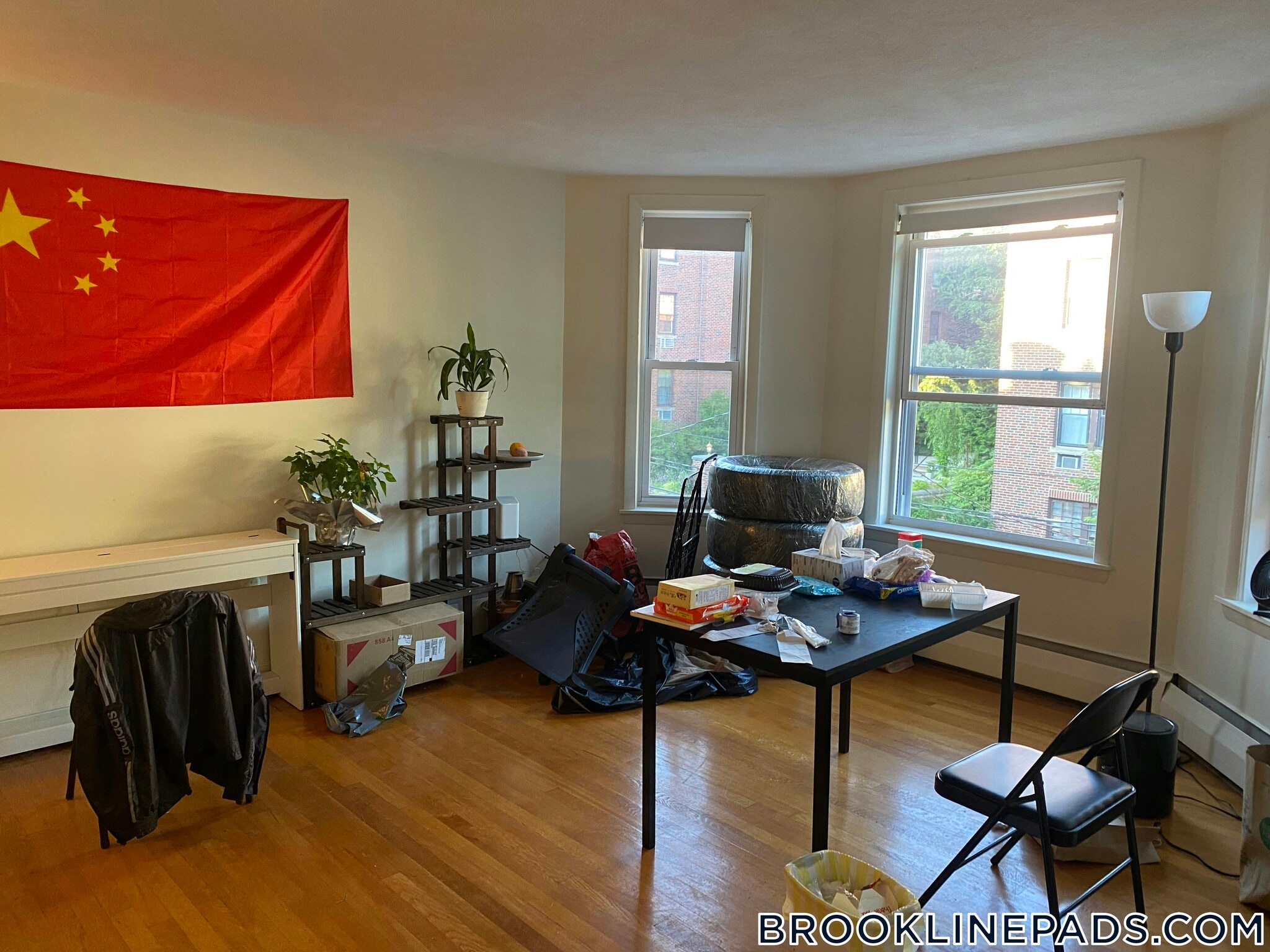 Building Photo - 312 Tappan St