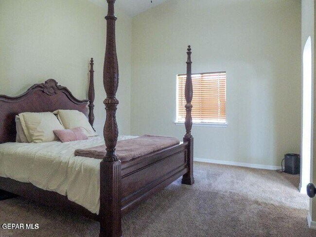 Building Photo - 14325 Coyote Trail Dr