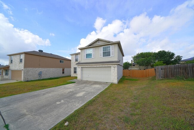 Building Photo - Beautifully maintained home for lease! - Realtor Commission: $500