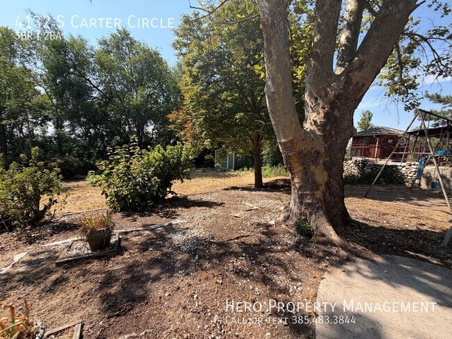 Building Photo - 4132 S Carter Cir