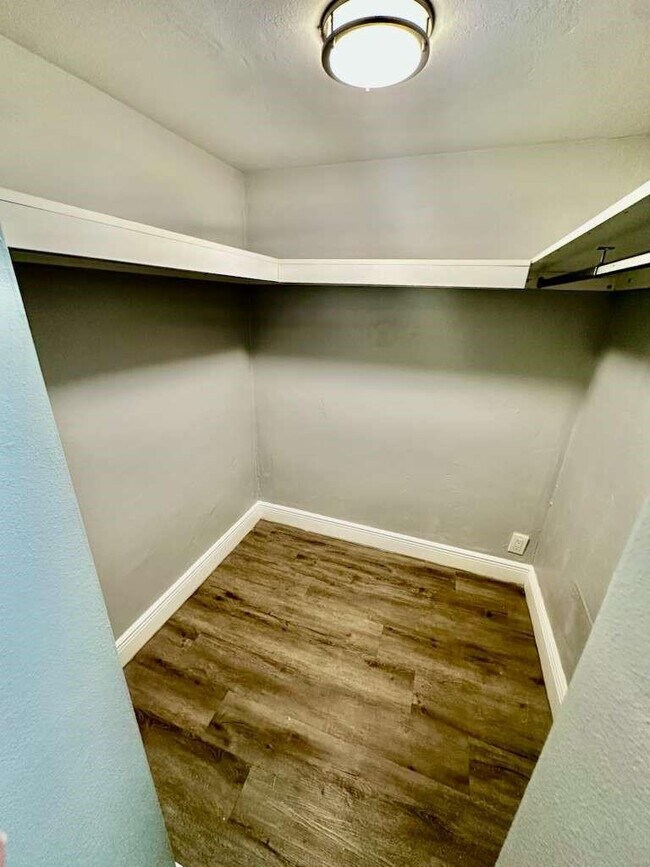 Building Photo - 1740 NW 60th Ave