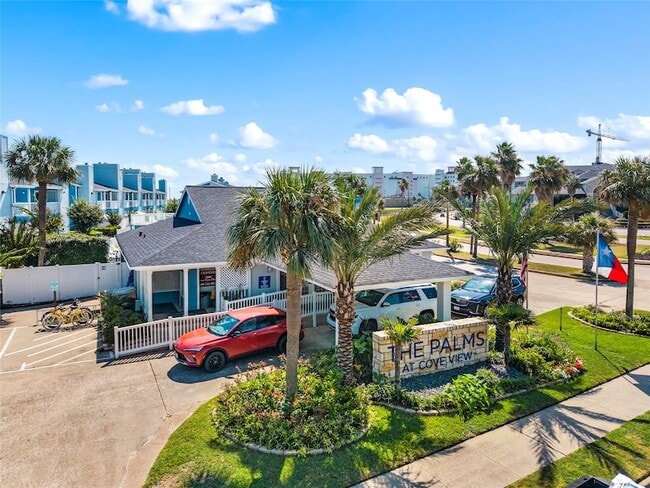Building Photo - 3506 Cove View Blvd