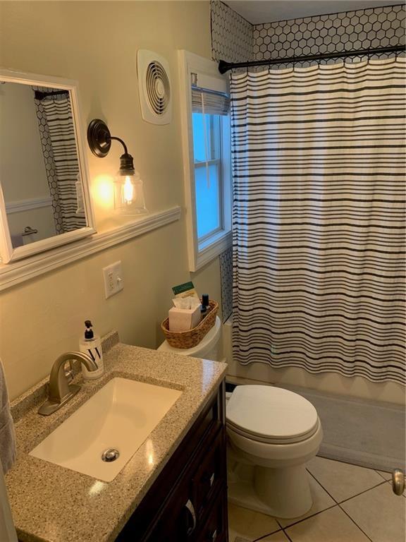 Building Photo - 34 Callender Ave