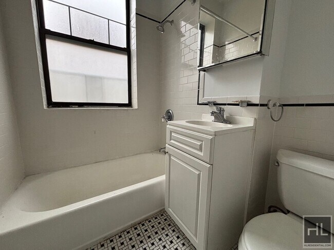 Building Photo - WEST 72 STREET