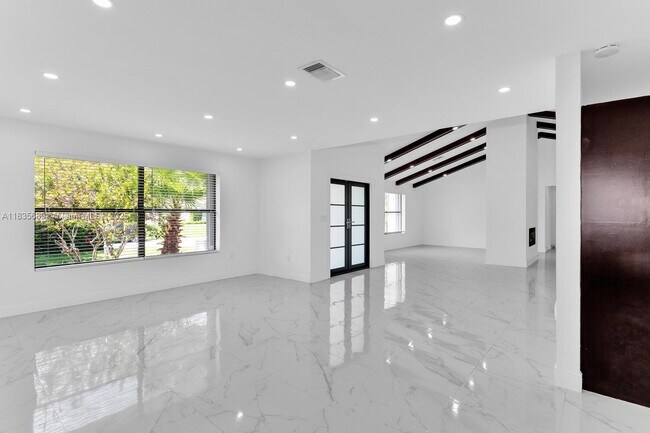 Building Photo - 7860 SW 180th St