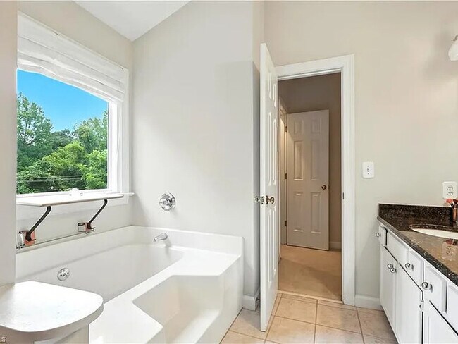 Building Photo - Earn Wealth While Leasing - Like a Homeown...