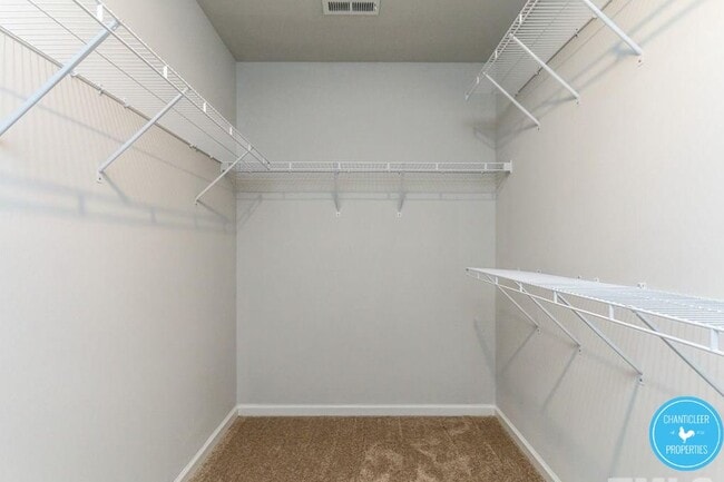 Building Photo - 3322 Tracer Dr