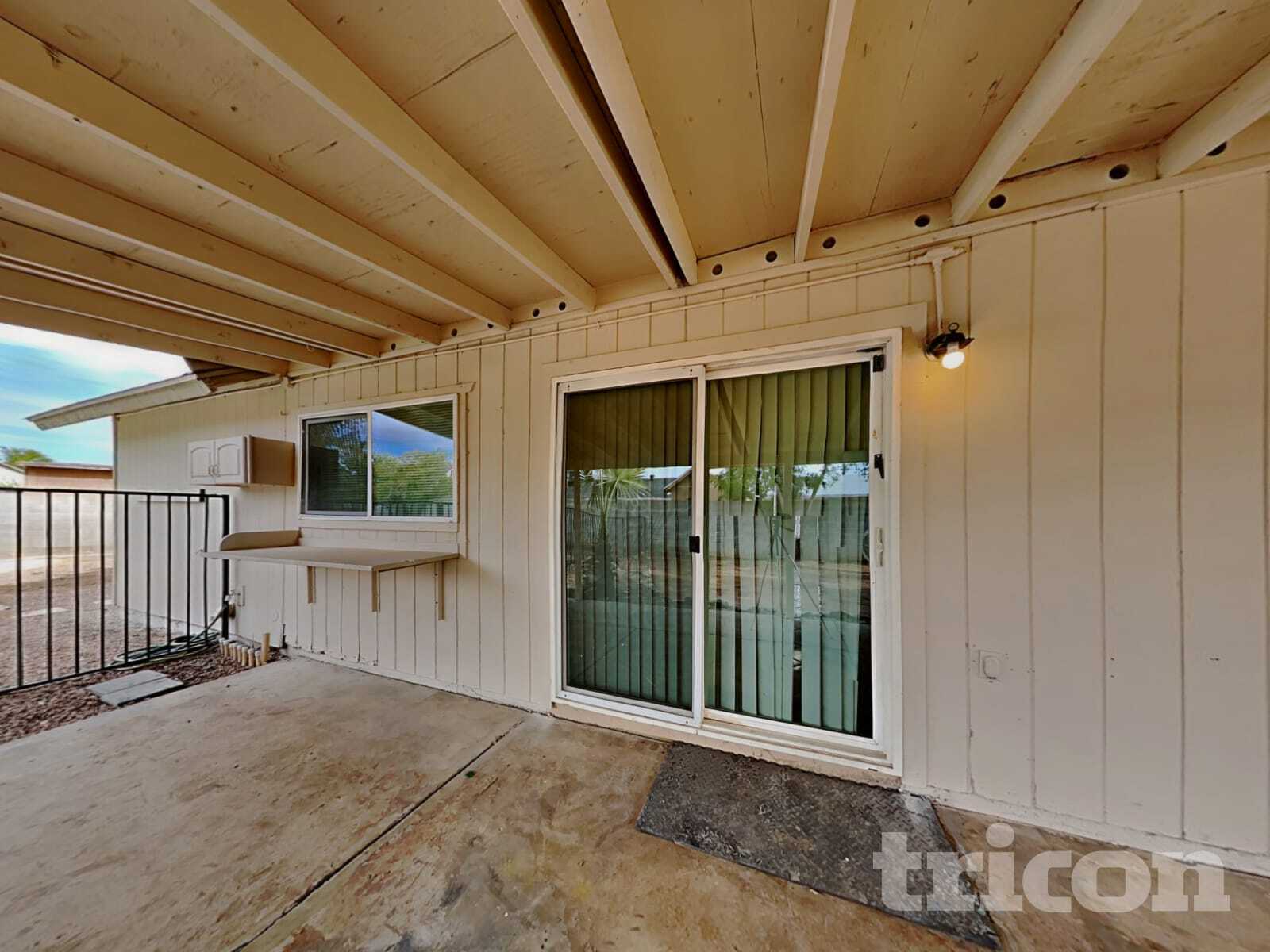 Building Photo - 3644 N 89th Ave