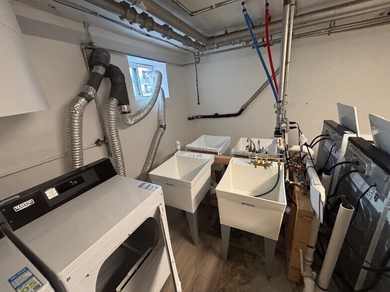 Building Photo - 85 N Grant St