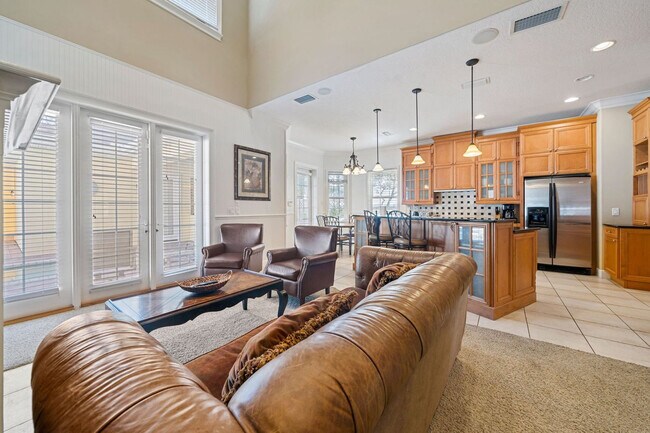 Building Photo - 7550 Gathering Dr