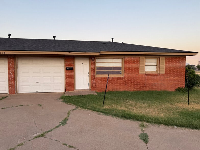 Primary Photo - 2334 62nd St