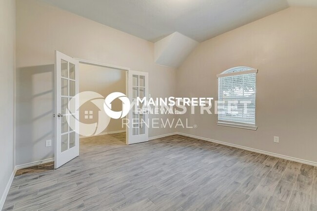 Building Photo - 6410 Peach Tree Ct