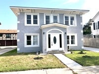 Building Photo - 1810 2nd St