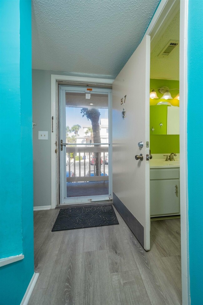 Building Photo - 8130-8A1a A1A S