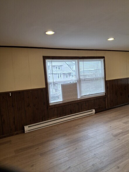 Building Photo - 903 Vine St