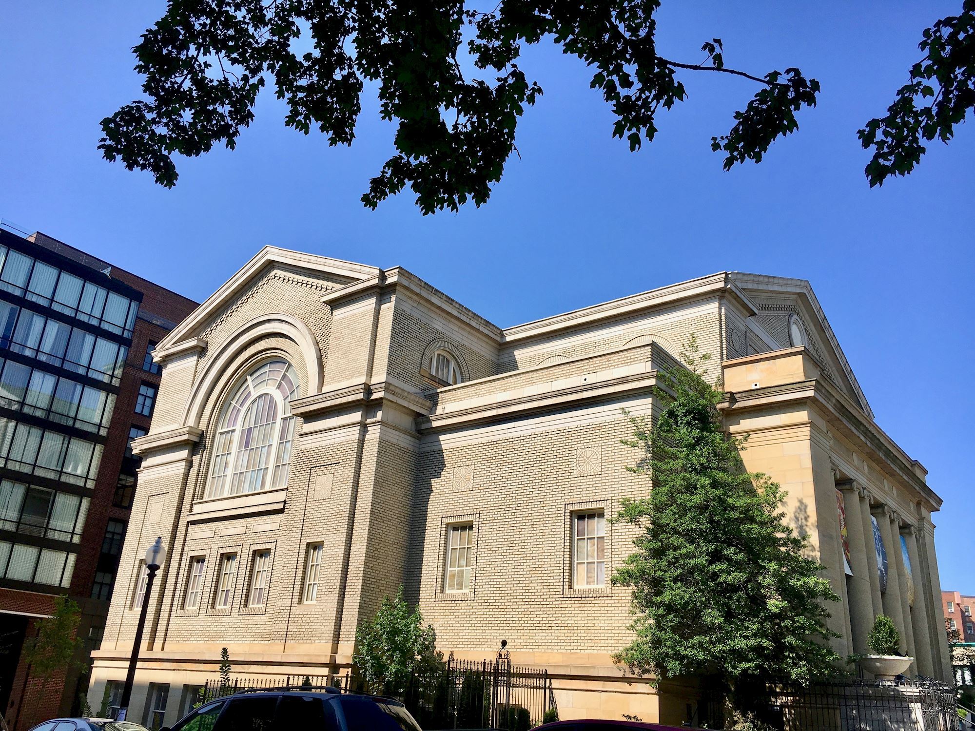 Building Photo - 2301 Champlain St NW