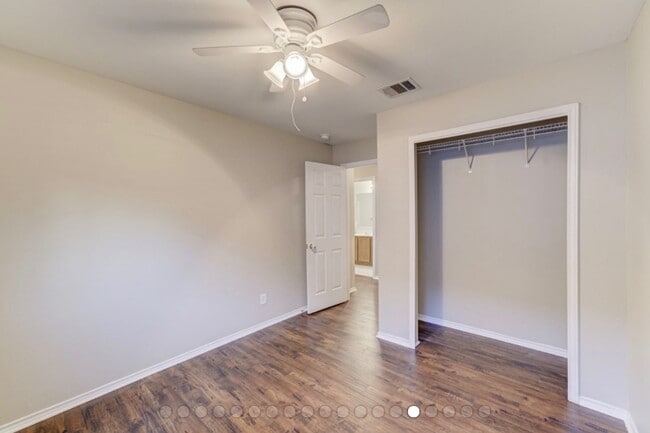 Building Photo - Spacious 3 bed!!!